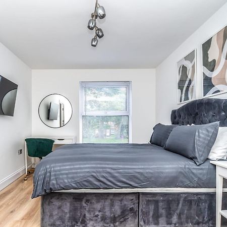 לונדון Cosy Guest House In Whitechapel מראה חיצוני תמונה