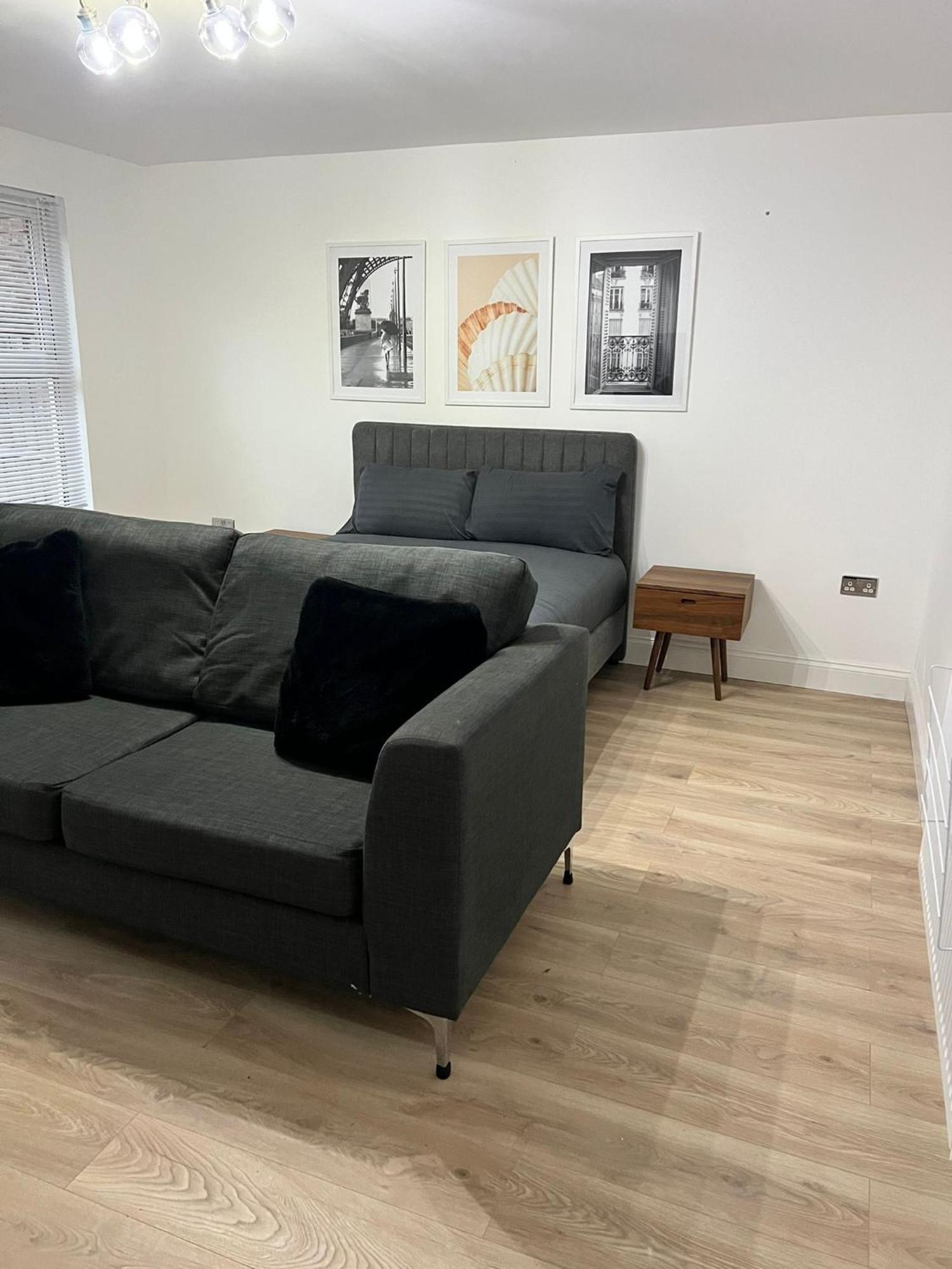לונדון Cosy Guest House In Whitechapel מראה חיצוני תמונה