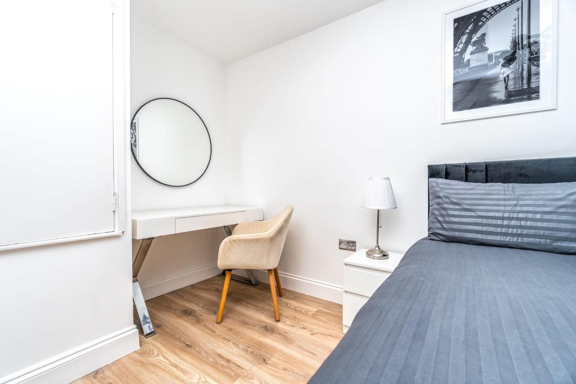 לונדון Cosy Guest House In Whitechapel מראה חיצוני תמונה